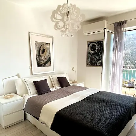 Ansay With Heated Swim Pool And Sea View Villa *