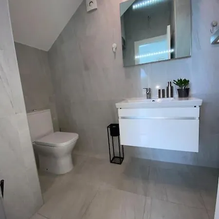 Ansay With Heated Swim Pool And Sea View Vila *