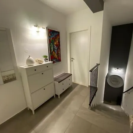 빌라 Ansay With Heated Swim Pool And Sea View 자톤